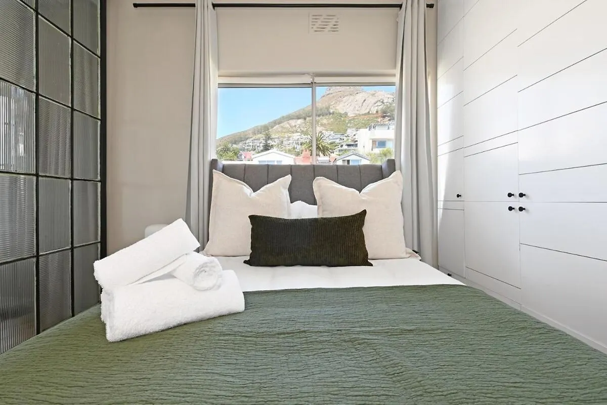 Eden - 2Bed Getaway In Bantry Bay With Views Of Lions Head Apartment Cape Town 0*,  South Africa
