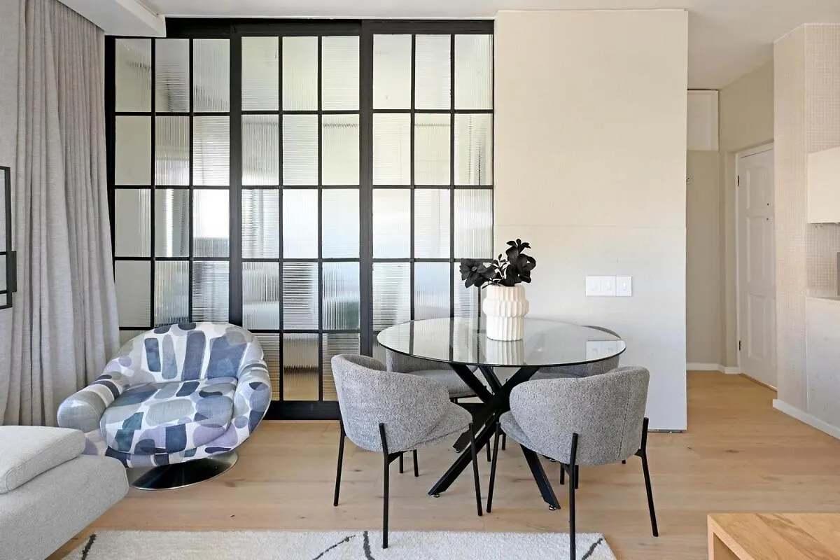 Eden - 2Bed Getaway In Bantry Bay With Views Of Lions Head Apartment Cape Town South Africa